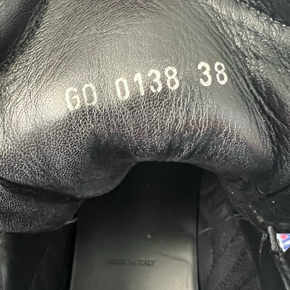 Louis Vuitton archlight sneakers size 38, in Excellent like new condition - Picture 4 of 5